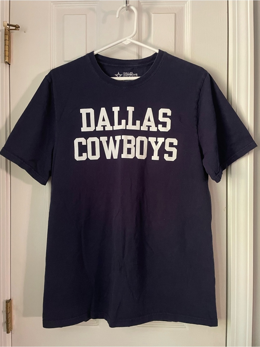 NFL Dallas Cowboys Black Graphic Tee with White Print